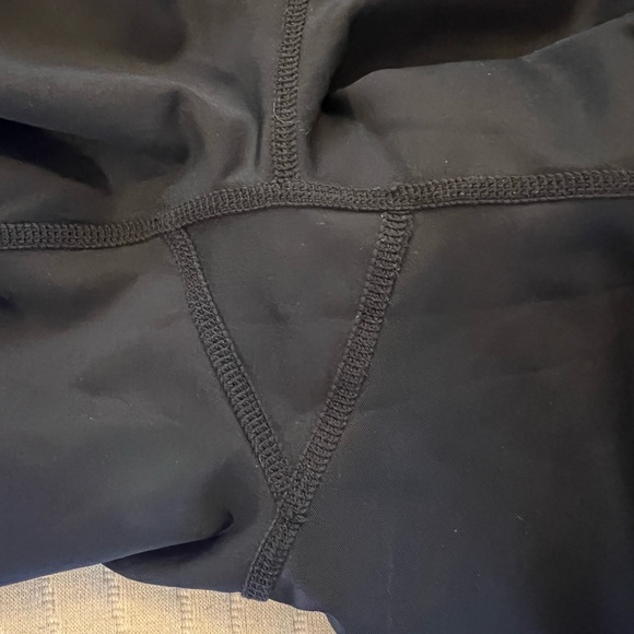 Constantly Varied Gear CVG Glisten Hear Capri Leggings Women’s XL - Picture 4 of 6